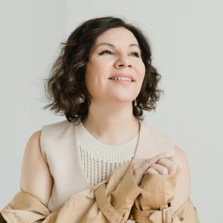 Юлия STAVROVASKRIPNIK