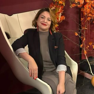 Евгения Стурова. Каллиграфия и чистописание