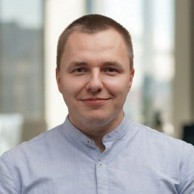 Антон Шарапов