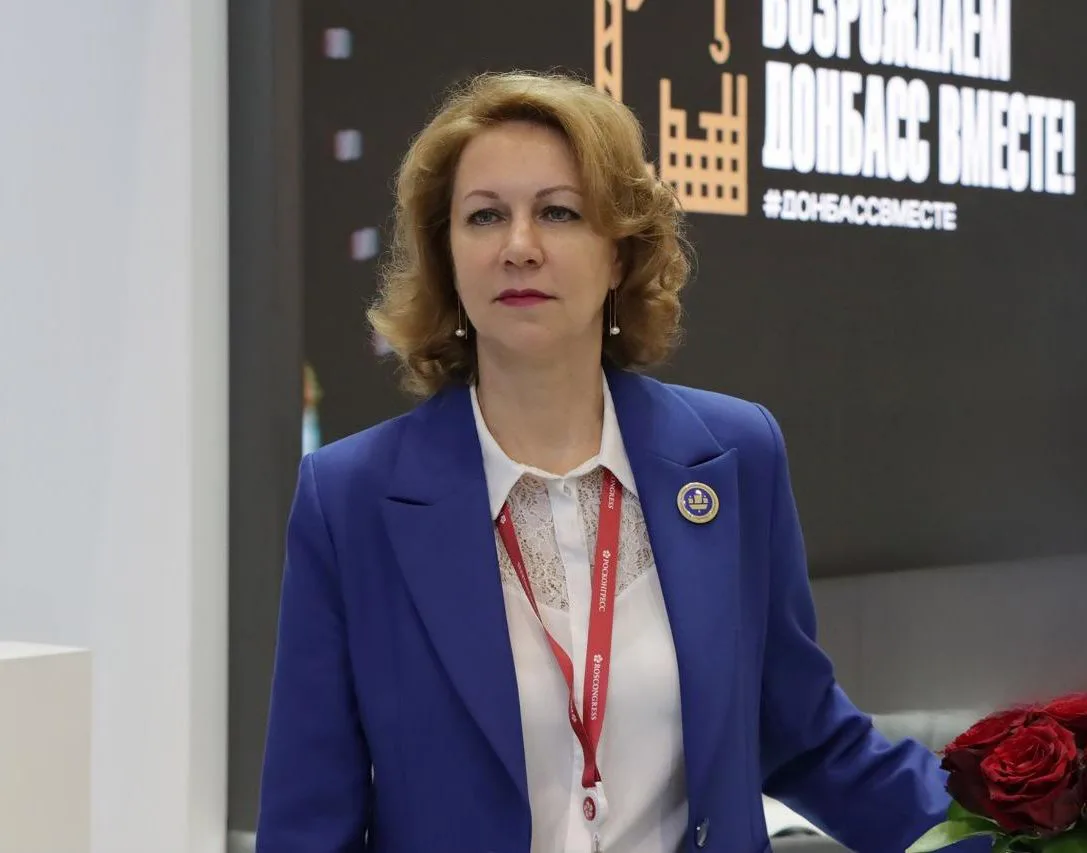 Лариса Толстыкина