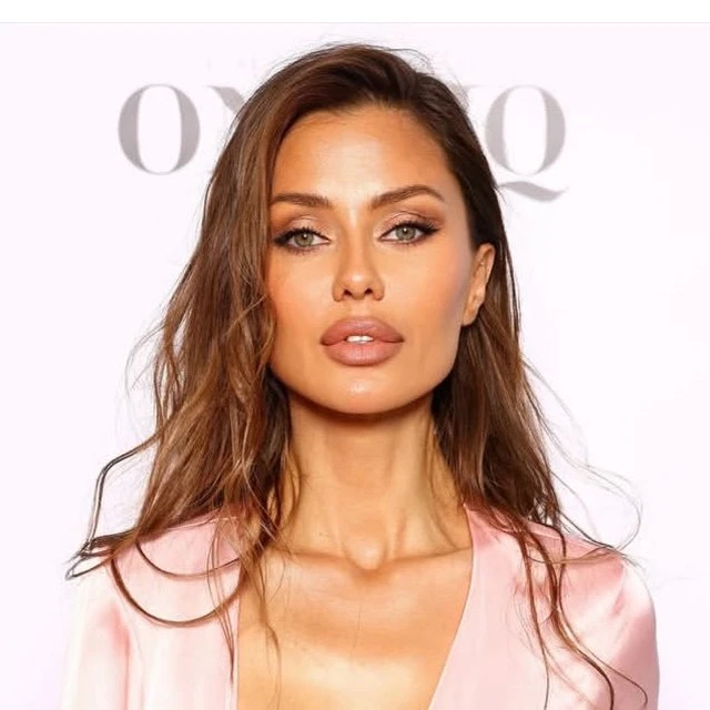 Виктория Боня