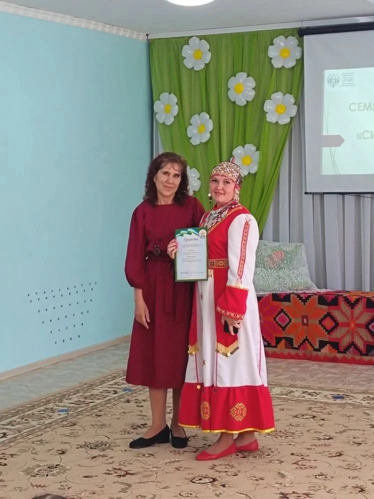Сегодня состоялся муниципальный фестиваль семейных культур и традиций «Сила в единстве ...