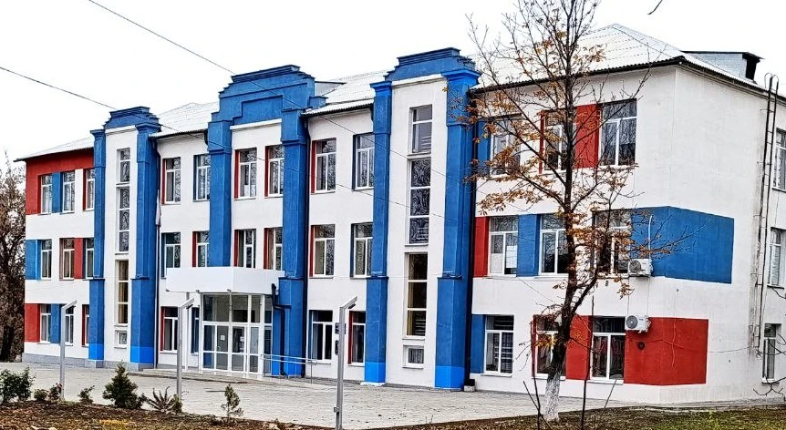 ГБОУ ЛНР "СШ №1"