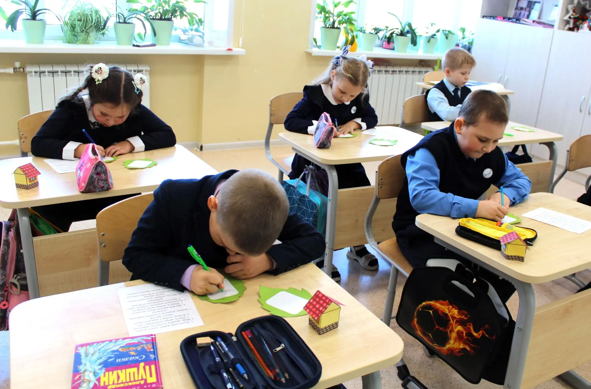 ✨Накануне Международного дня памяти жертв Холокоста первоклассники нашей школы присоеди...