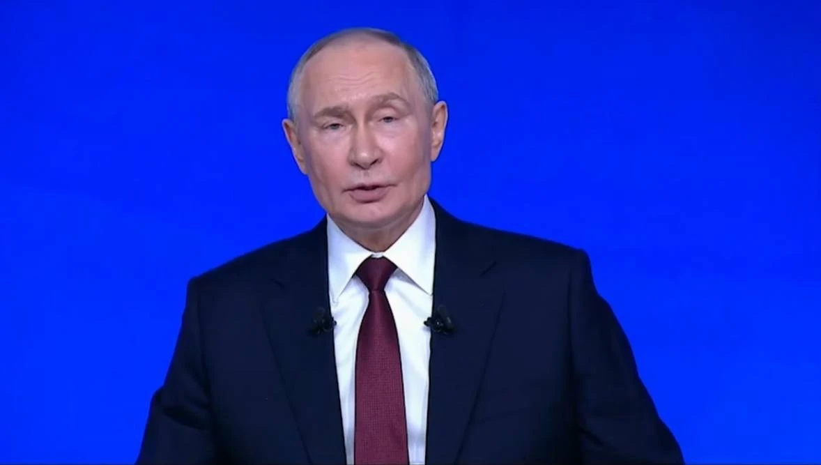 Путин про отечественный автопром и утильсбор: