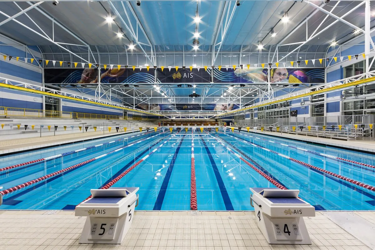 Занимаемся плаванием с пользой 🏊‍♂️