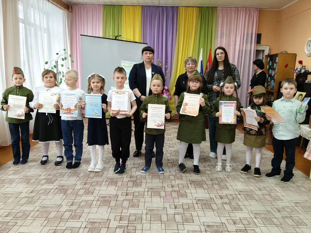 Конкурс чтецов в детском саду: Мы помним, мы гордимся!