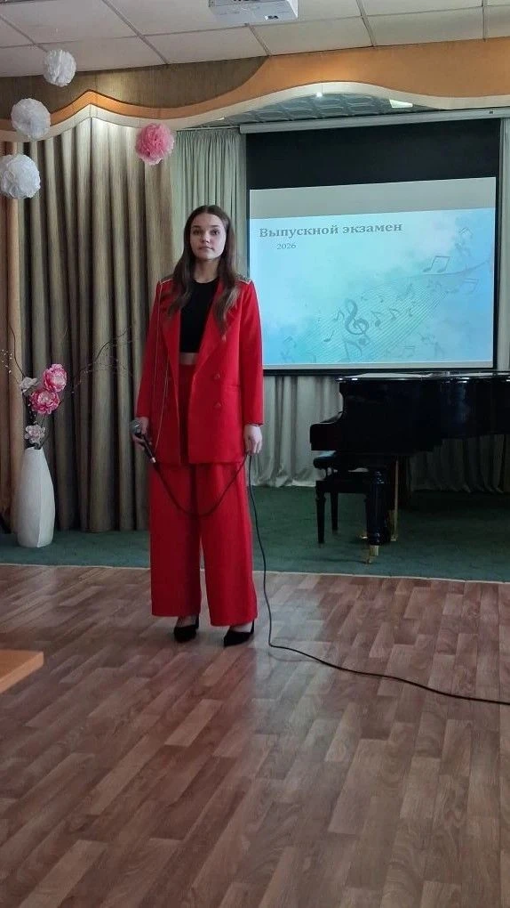 👏🎶В Тарской детской школе искусств состоялся долгожданный экзамен по эстрадному пению...