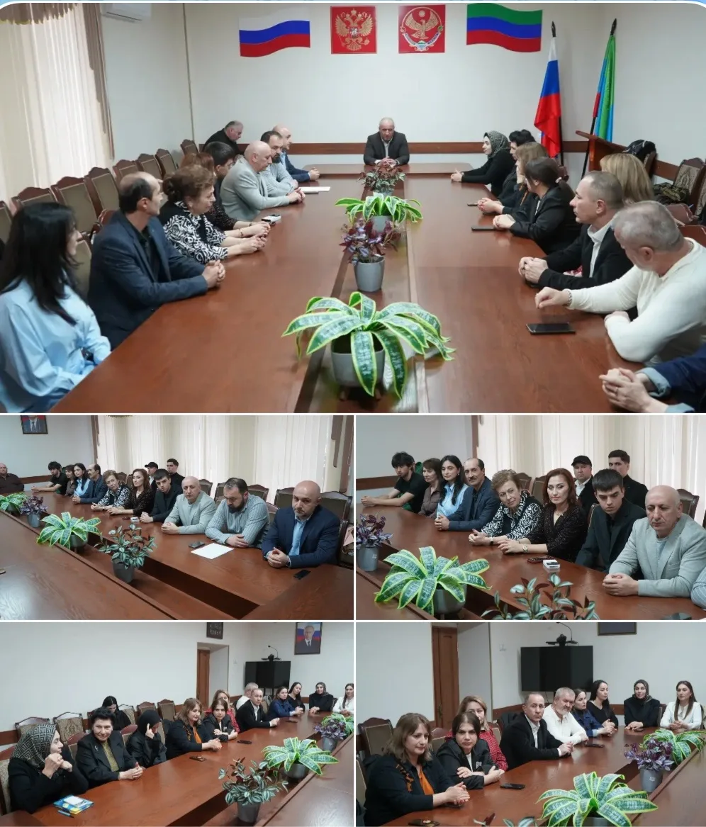 Замир Гаджимурадов провел встречу с работниками сферы культуры, приуроченную к их профе...