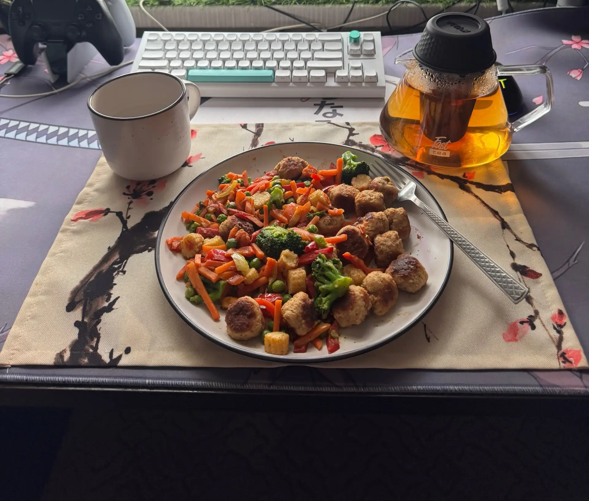 Чет овощей захотелось с куриными фрикадельками