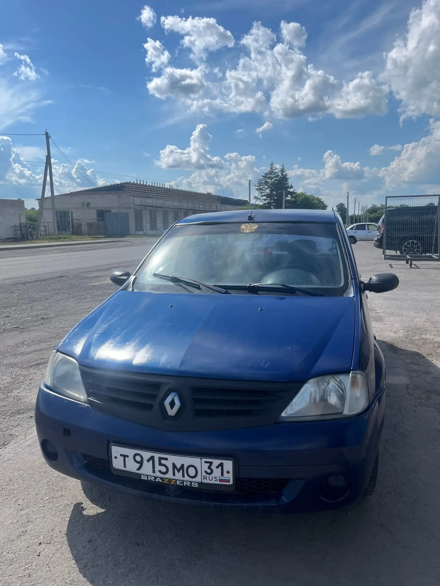 В продаже логан 2007 год
На полном ходу
Двигатель,коробка без нареканий
По докам чистая
Цена 165.000