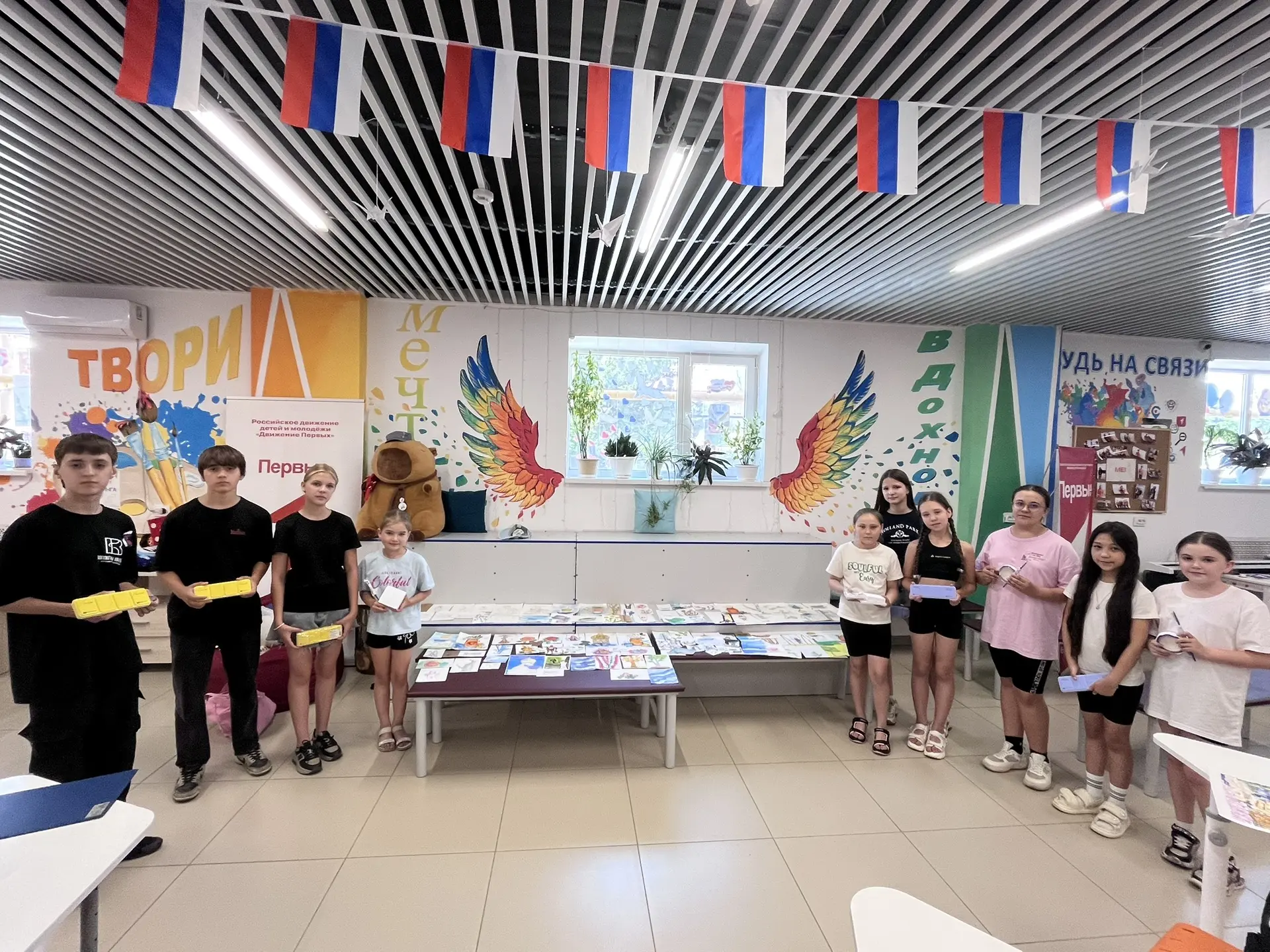 Подвели итоги пленэра в классе преподавателя Прудиевой Е.А.

Ребята проделали отличную работу! 
Жела