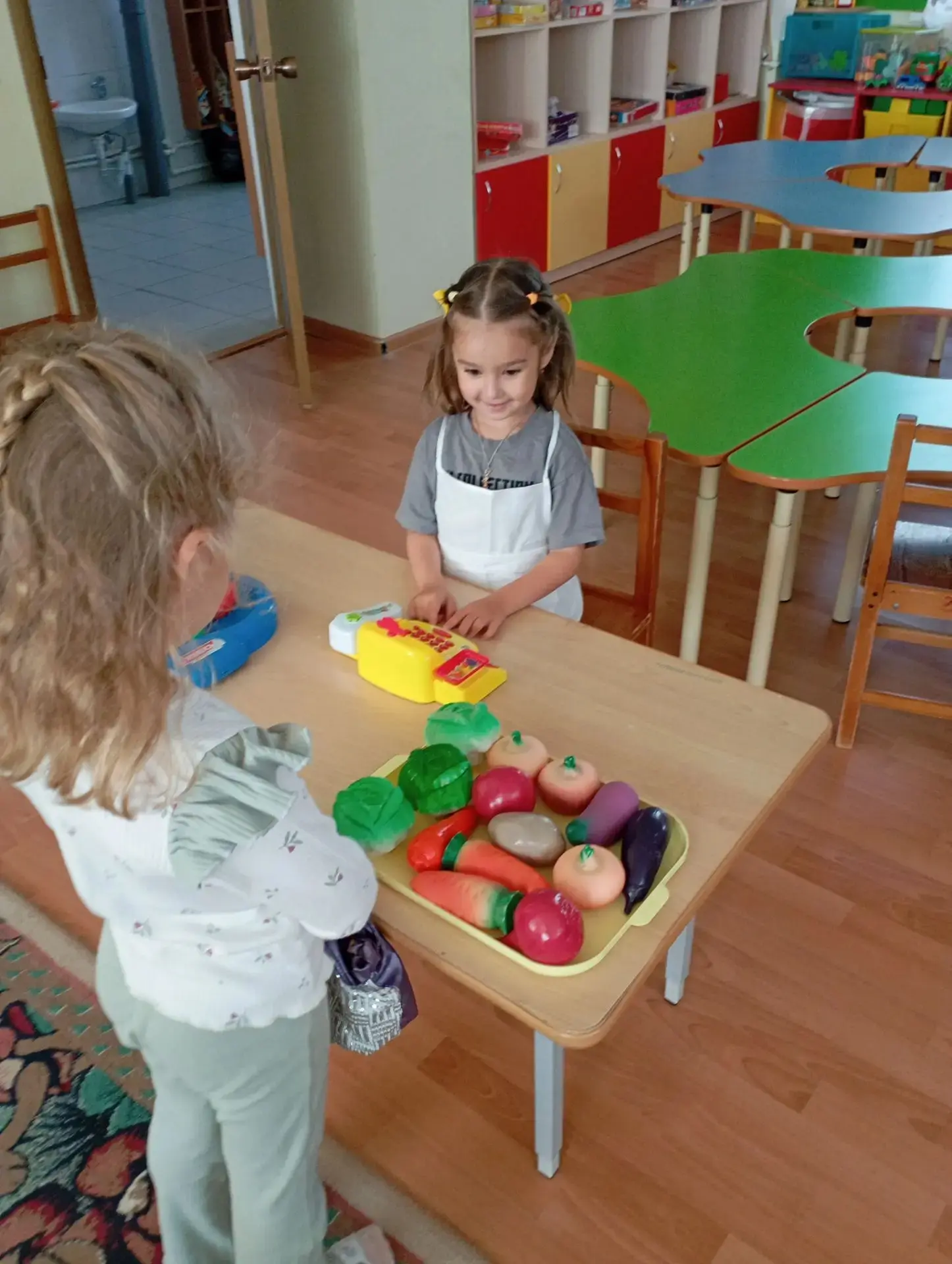 День свежих овощей!🍅🥒🥕
☀️ Сегодня в нашем детском саду прошёл чудесный "День свежих овощей"! ☀️
Н