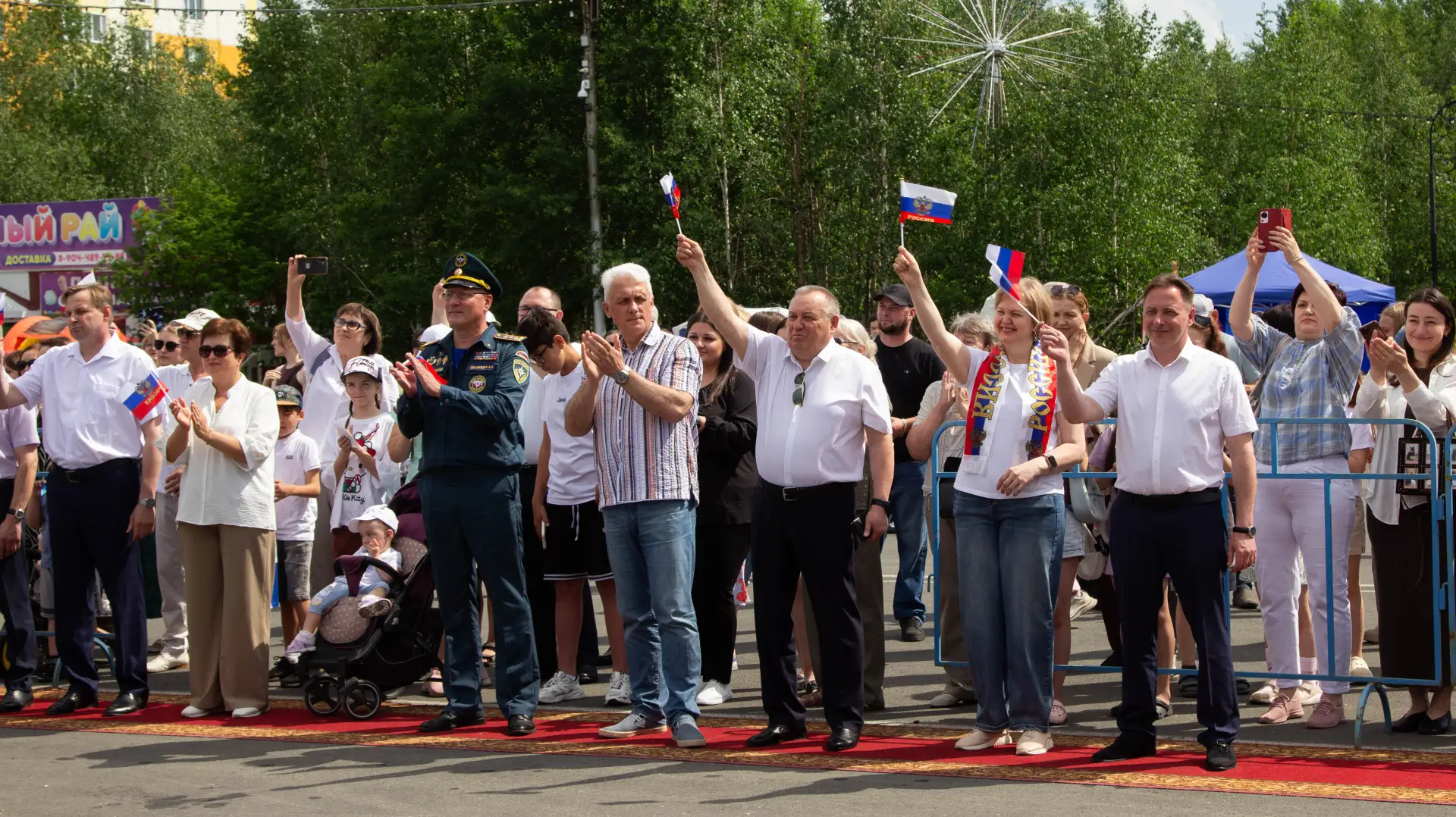 Лянторцы отметили День России и День города!

12 июня 2026 года, город Лянтор погрузился в атмосферу