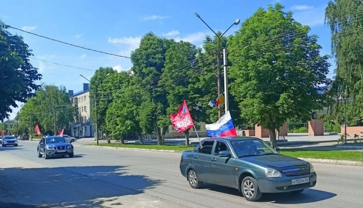 Празднование Дня России в Петровске

12 июня в Петровске прошло празднование Дня России, которое нач