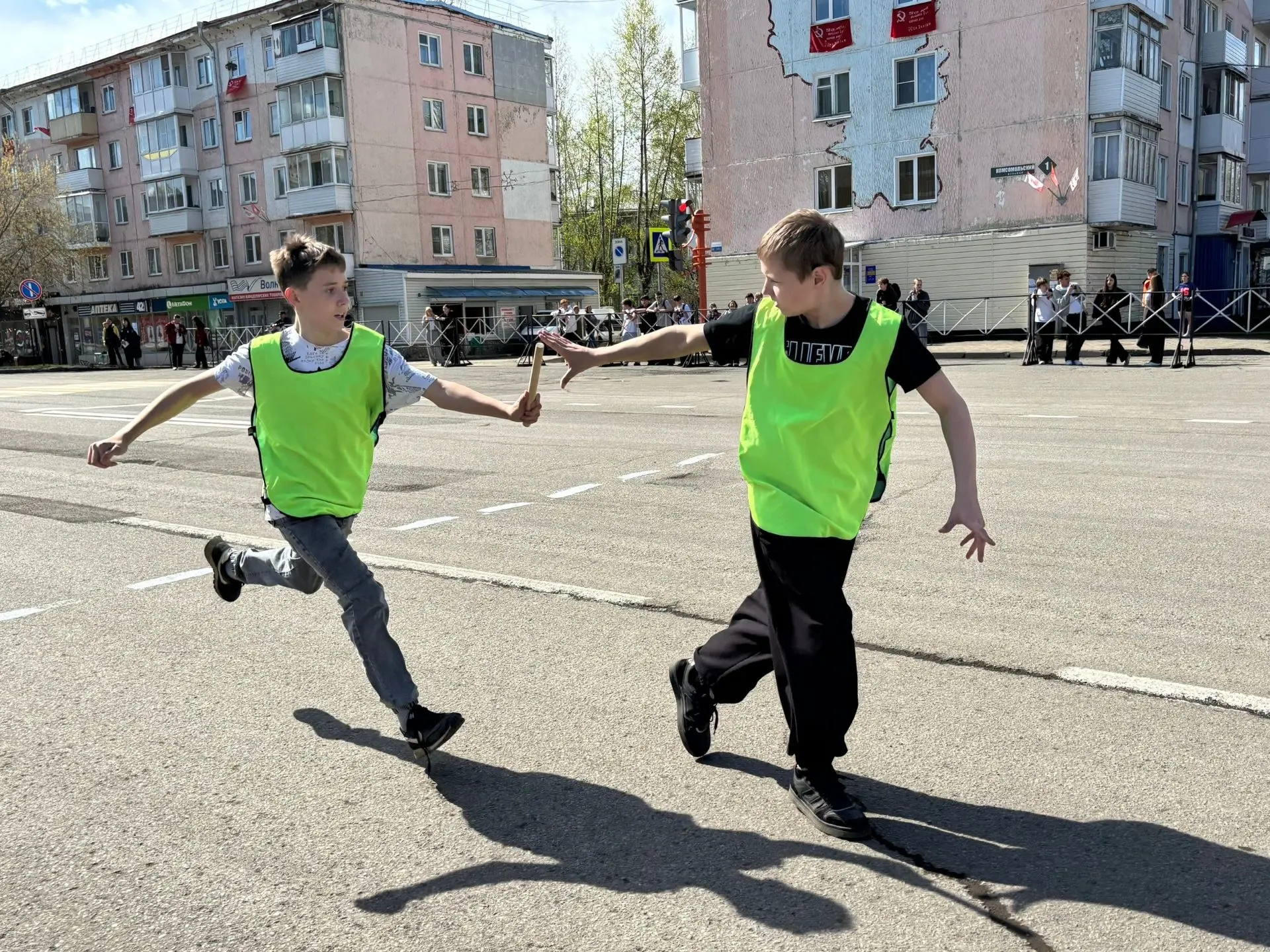 8 мая 2026 года на центральной площади города состоялась традиционная 61-я легкоатлетическая эстафет