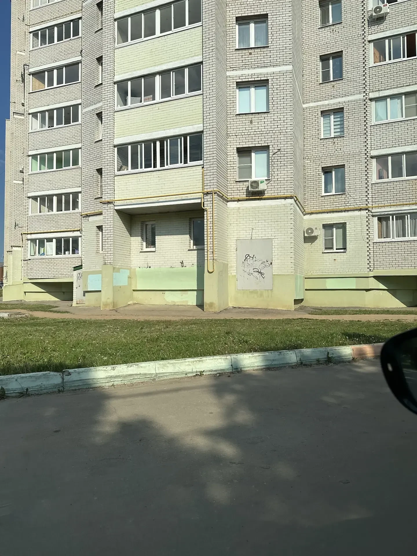 Уважаемые жители! 👋
Наша управляющая компания провела работы по удалению и закрашиванию несанкциони