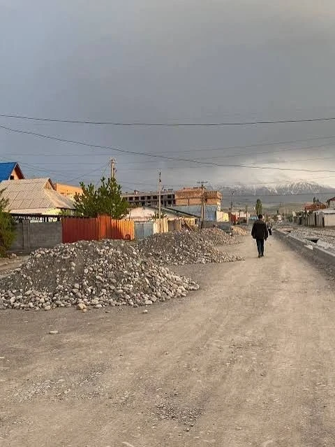 👀 Россиянам могут разрешить самим заделывать ямы на дорогах

Жителям предлагают официально разрешит