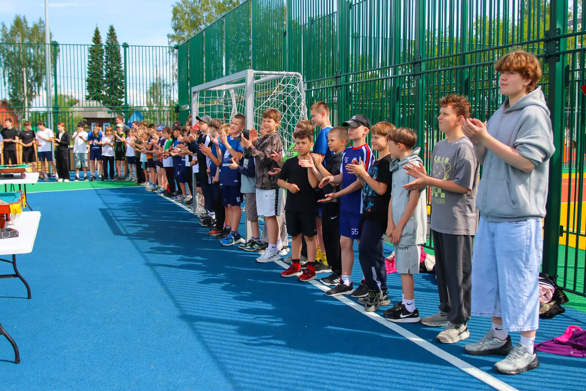 ☀ Открытие летнего лагеря «Спортивная дружина»

Вчера на спортивной площадке ледового комплекса СШ «