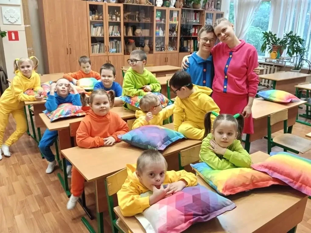 На Публичный отчёт в Лицей приезжали  выступить ребята из Школы инклюзивного творчества «Танцующий д
