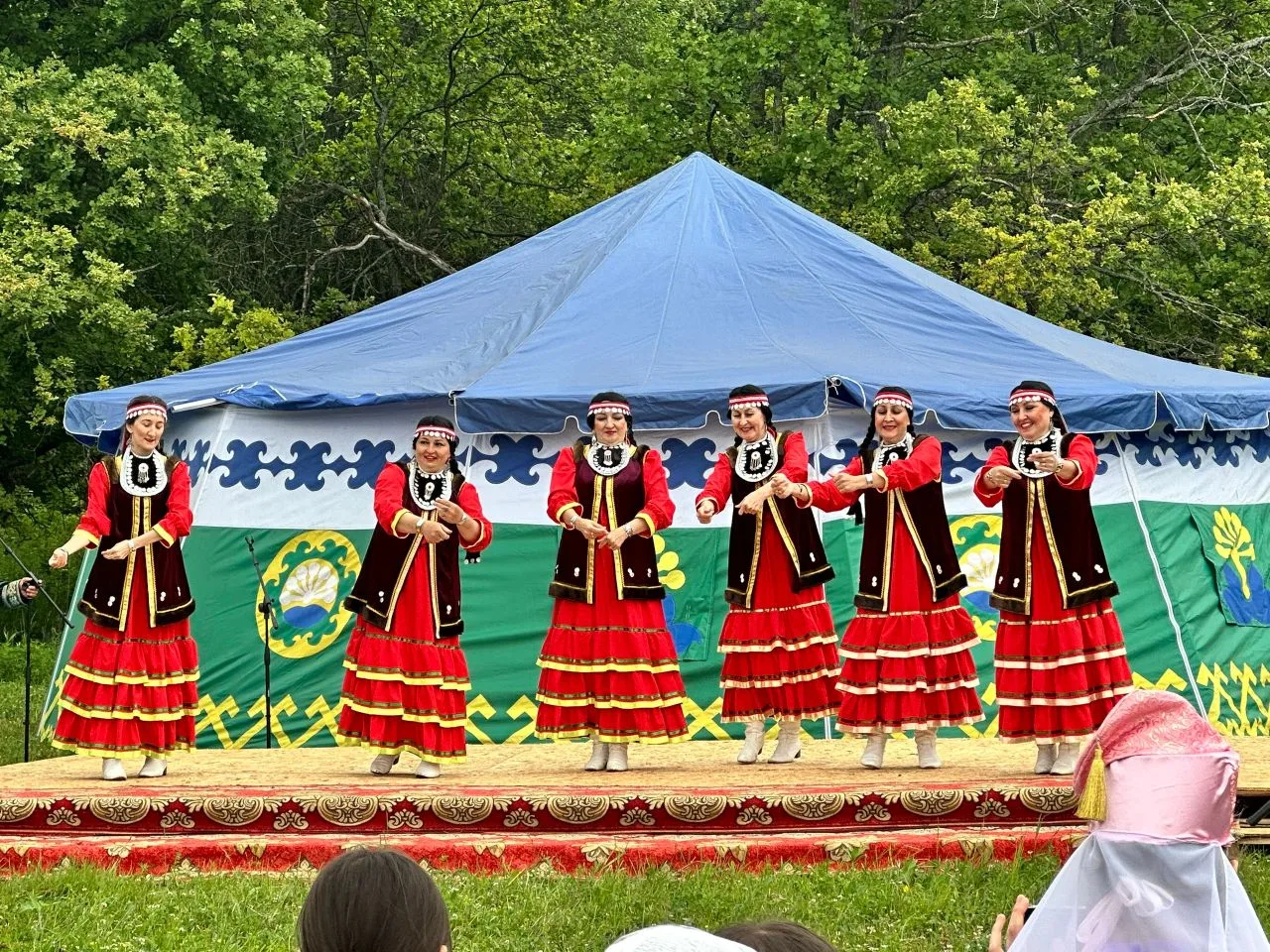 В селе Нижние Лемезы Иглинского района с большим размахом прошел один из самых любимых народных праз
