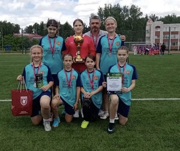 В рамках реализации программы "Футбол в школе" в г. Казань состоялся матч финального этапа Школьной 