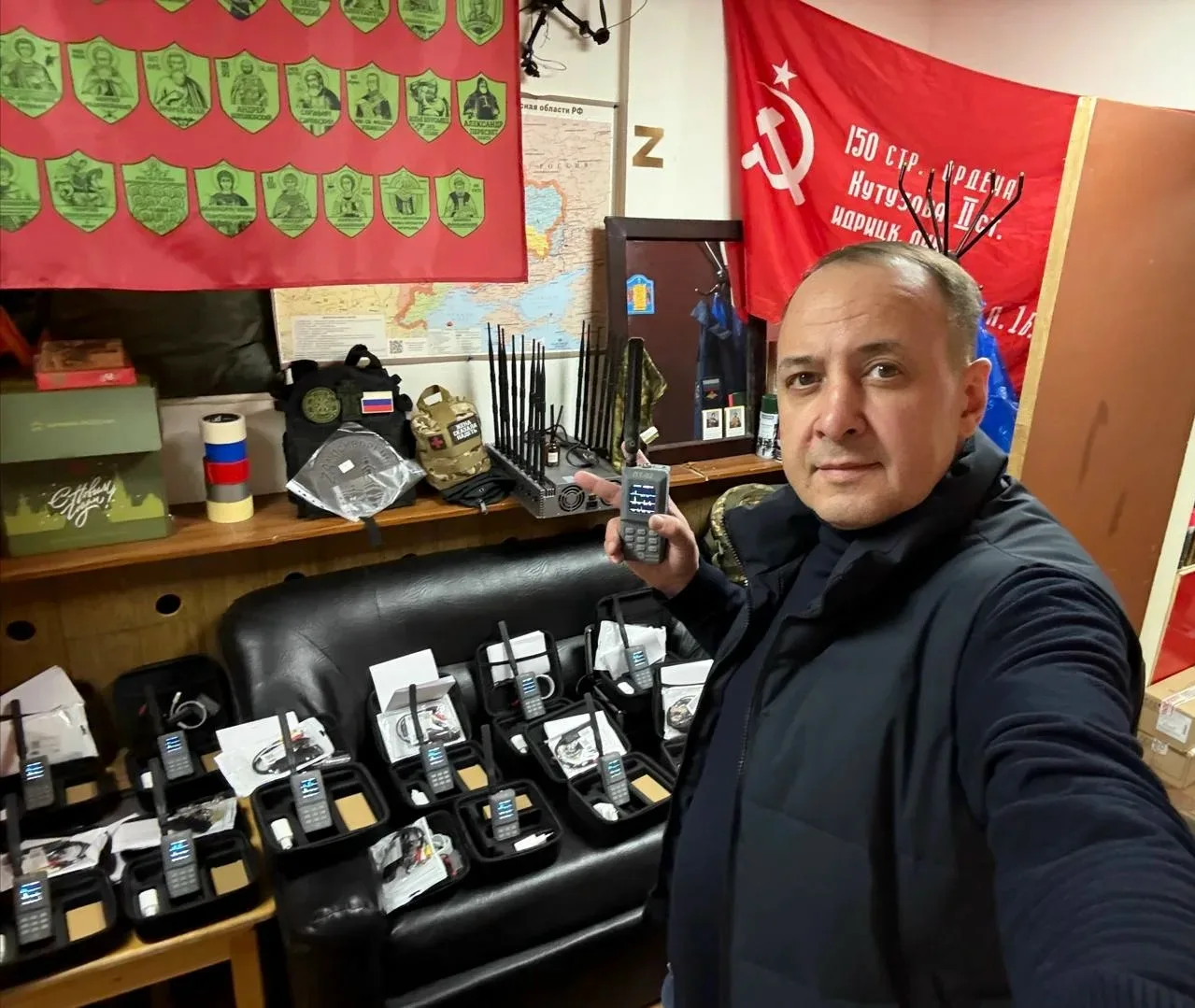 В ГОНКЕ ТЕХНОЛОГИЙ ВАЖНО НЕ ОТСТАВАТЬ 

Денис – руководитель волонтёрской группы «ZAмоскворечье». Уж