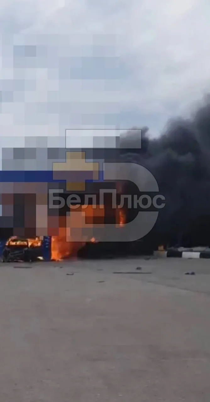 🕯 Три человека погибли при атаке БПЛА в Белгородской области
 
По данным оперативного штаба Белгоро