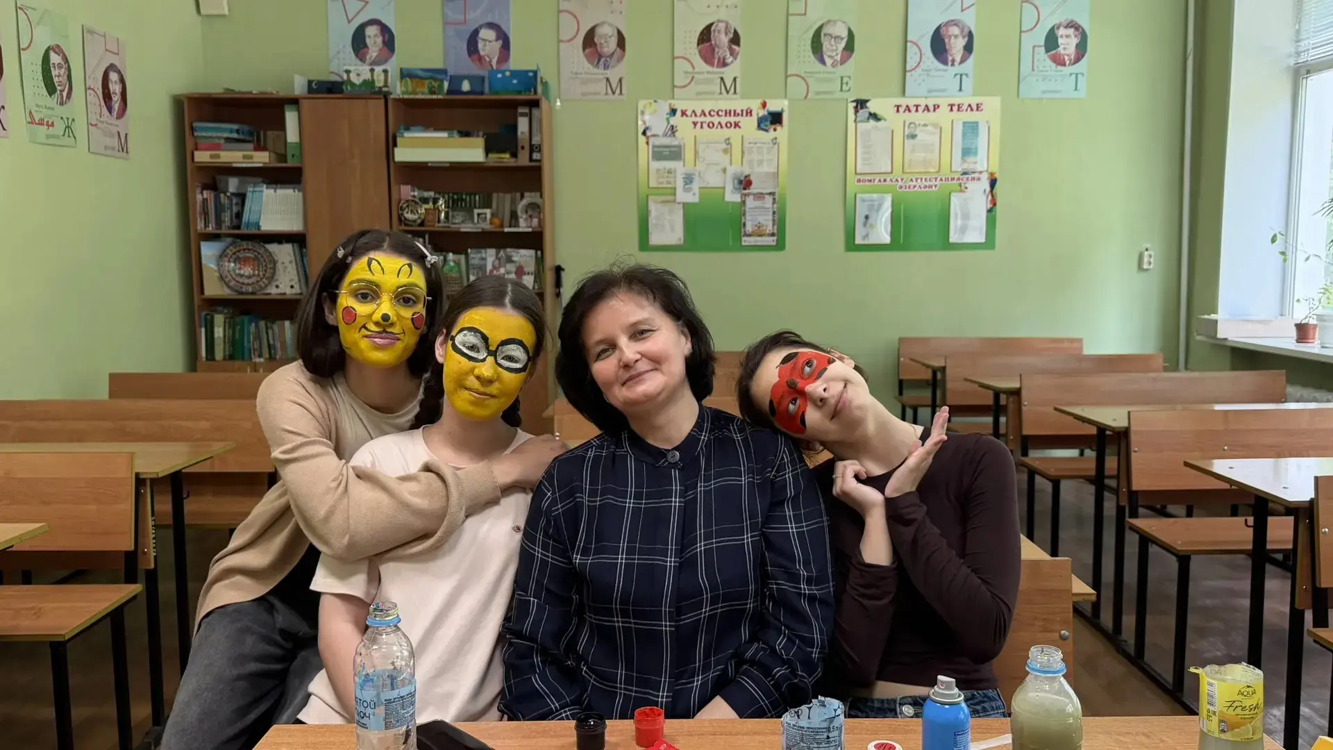 🌟 Вот и отчет по четвертому дню в нашем пришкольном лагере! Утро началось традиционно: мы позавтрак