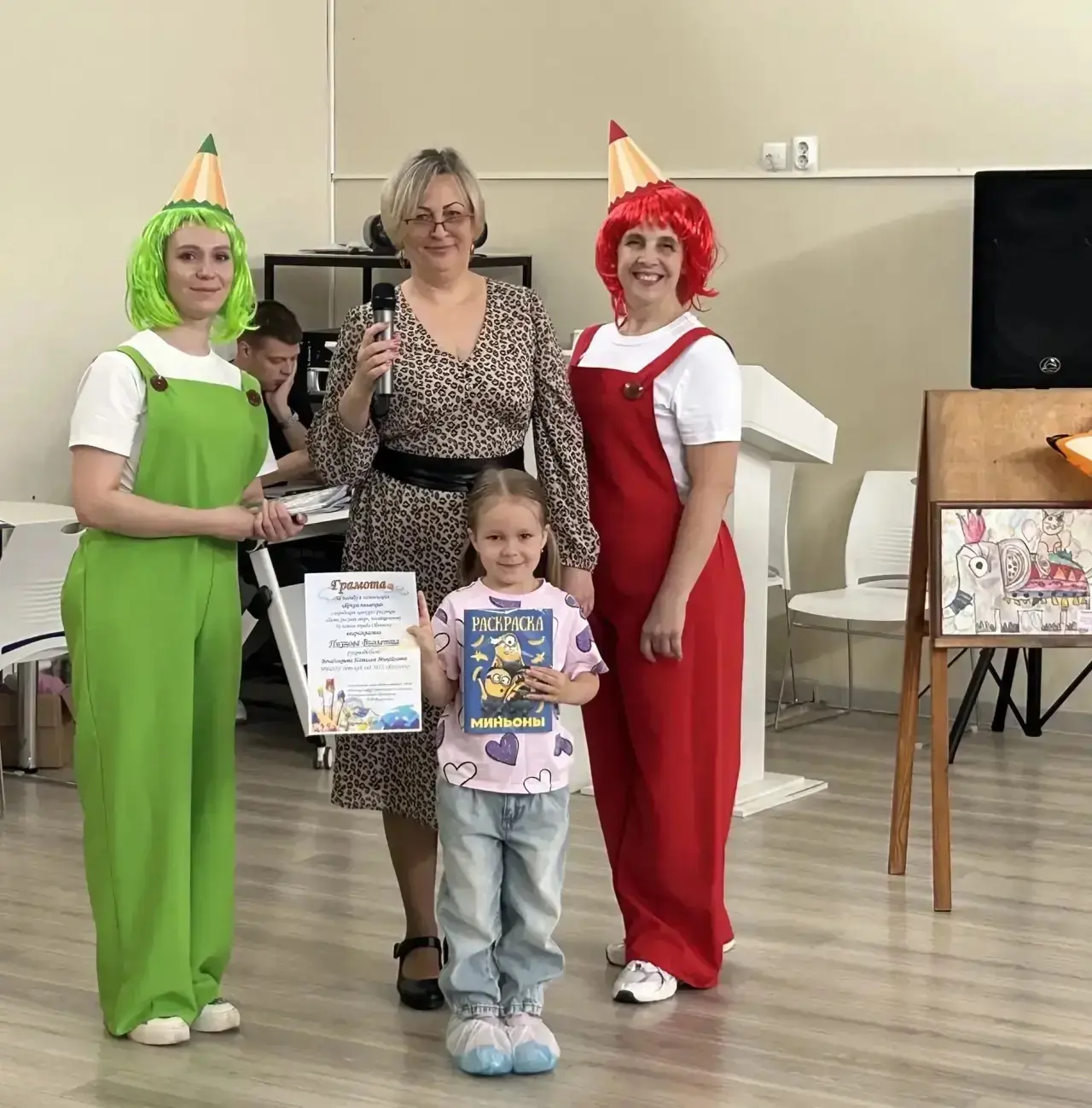 ✨ Ура! Наша Виолетта Пиунова из группы «Почемучки» — победительница городского конкурса рисунков «Де