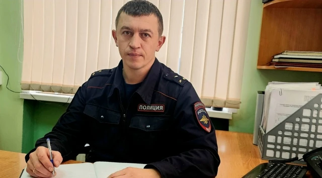 В Свердловской области задержали статусного гаишника

Фото Анатолий Бурцев давно работает в полиции 