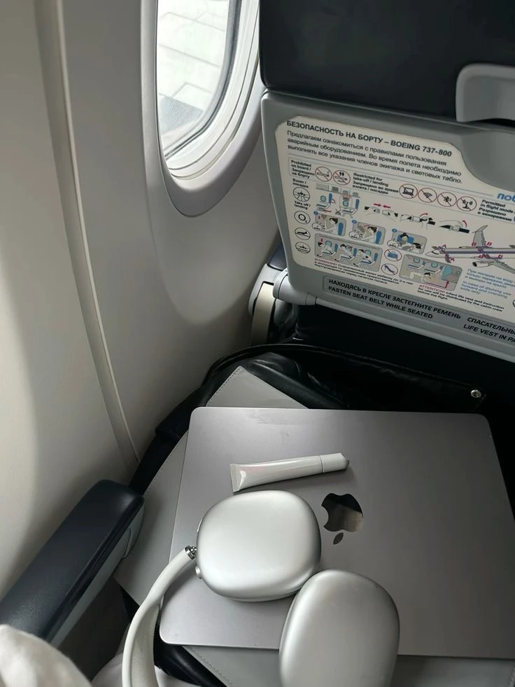 И снова про пауэрбанки ✈️

На этот раз Таиланд ужесточил правила перевозки внешних аккумуляторов. Но