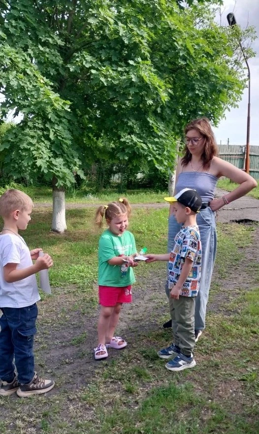 Акция к Дню эколога в России.🤗

Ребята группы "Непоседы" подготовили картинки "Что нельзя делать в 