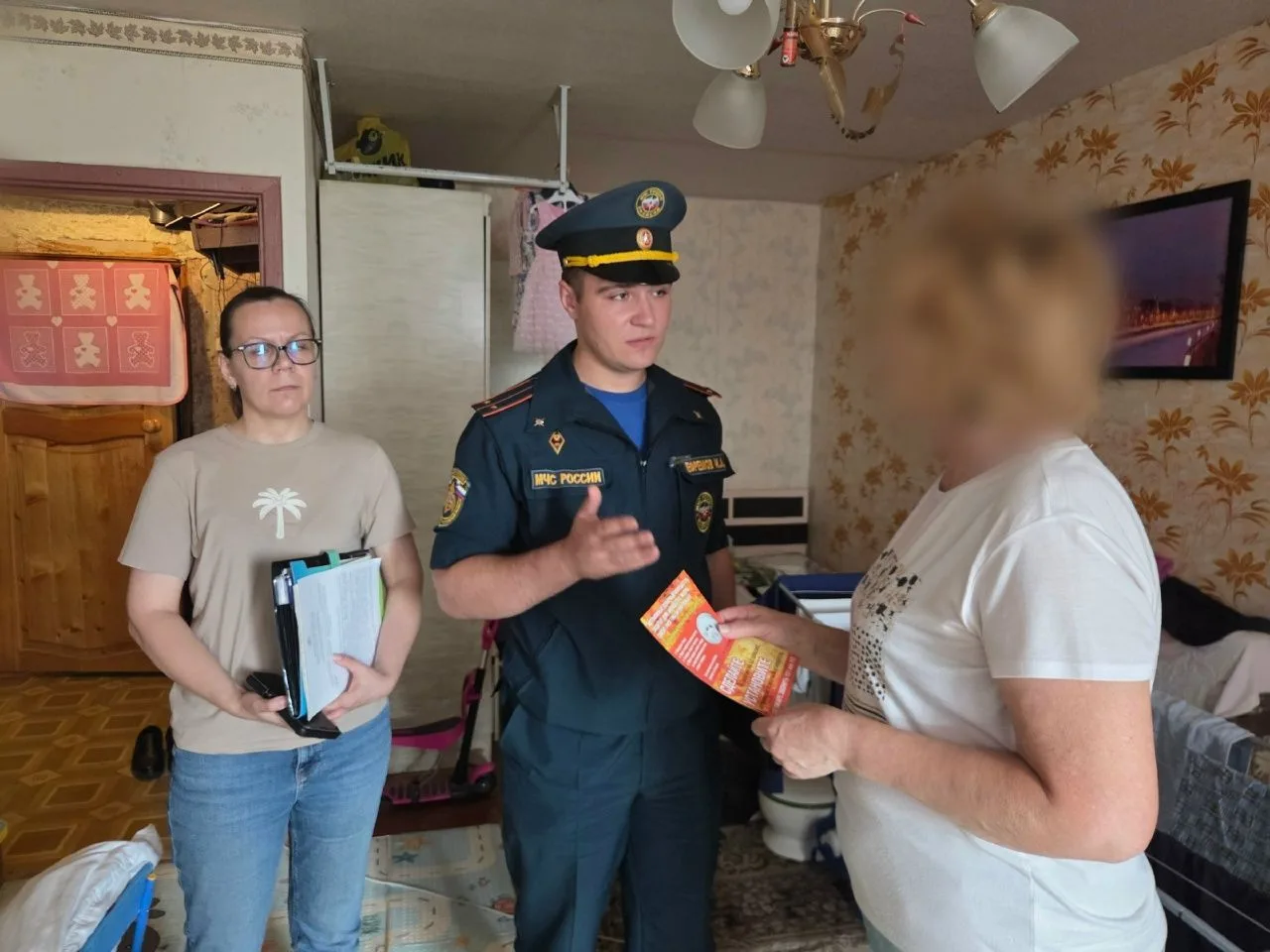 🚨Забота о будущем начинается с безопасности сегодня! 🔥👨‍👩‍👧‍👦
✅Сотрудники ОНД и ПР по г.о. Сту