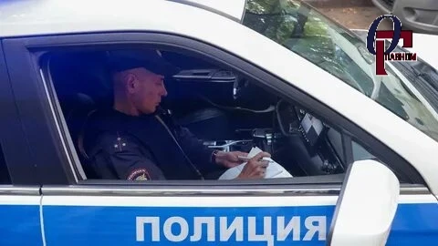 🧨 Огненный интерактив

В петербургском ТРЦ посетитель принял огнетушитель за интерактивный экспонат