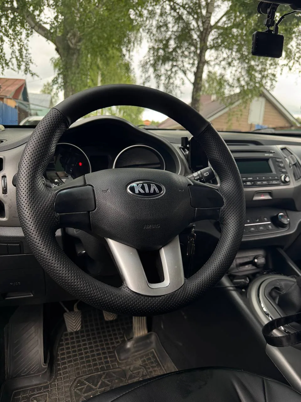 ПОСЛЕ🔥
🚘KIA SPORTAGE
✅️Материал комбинированный: перфорированная кожа+ вставка НАППА (10+)
Время в