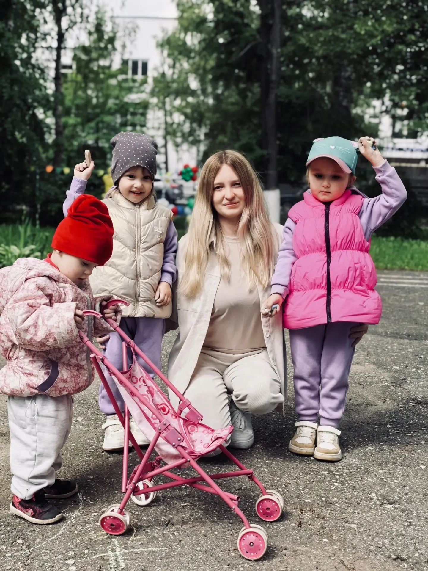 🥰 Сегодня в группе № 35 прошёл весёлый праздник🎉, посвящённый Дню защиты детей❤️. 

🤩Малыши пришл