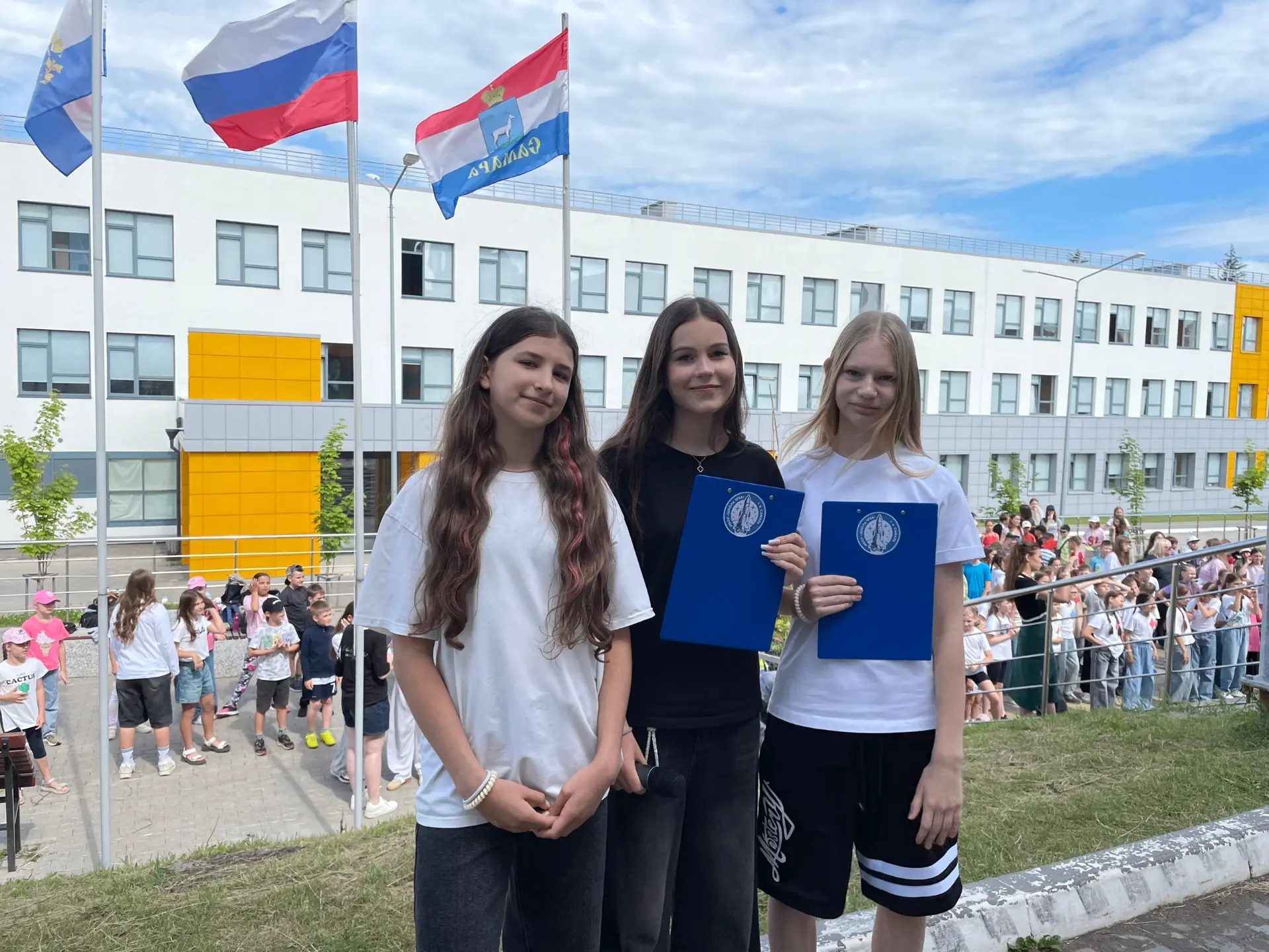 ✨ Нашу третью неделю в лагере дневного пребывания «Полёт» мы завершили очень ярко и сочно! Танцеваль