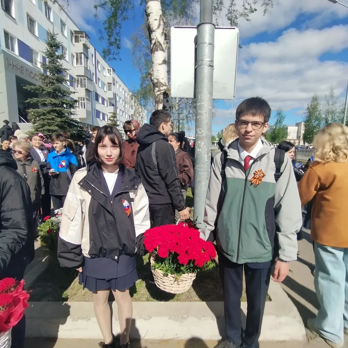 Сегодня, 9 Мая, — Великий День Победы!

В жизни есть вещи, которые, казалось бы, уходят в прошлое, н