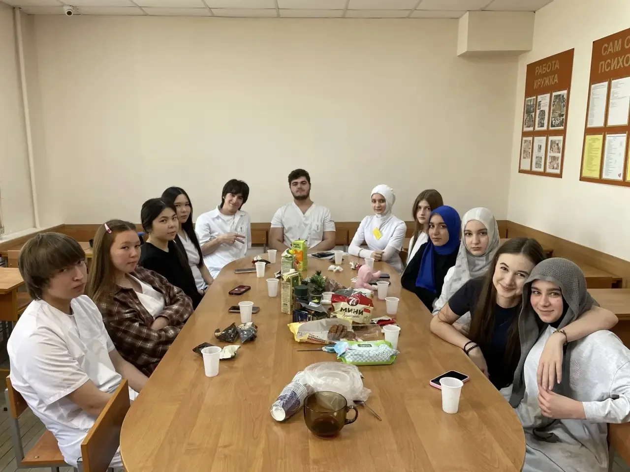 9 июня педагог-психолог колледжа провела воспитательные беседы в группах 1-9 СД 125 и 225 по  профил