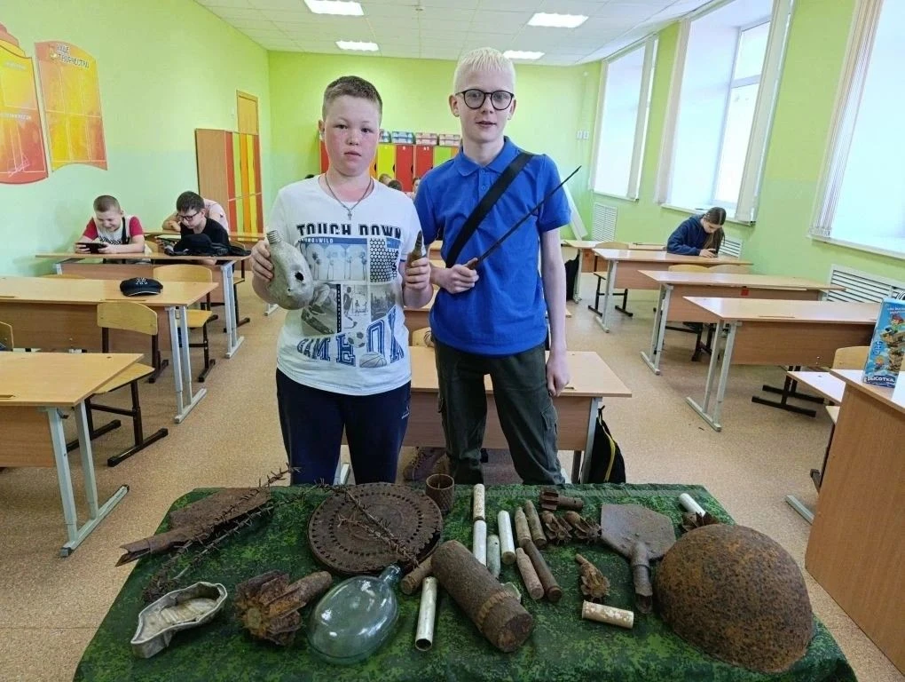 🎉 Наши дни в ДОЛ "Гвардеец"!
Вчера был насыщенный день — ребята не только отлично повеселились, но 