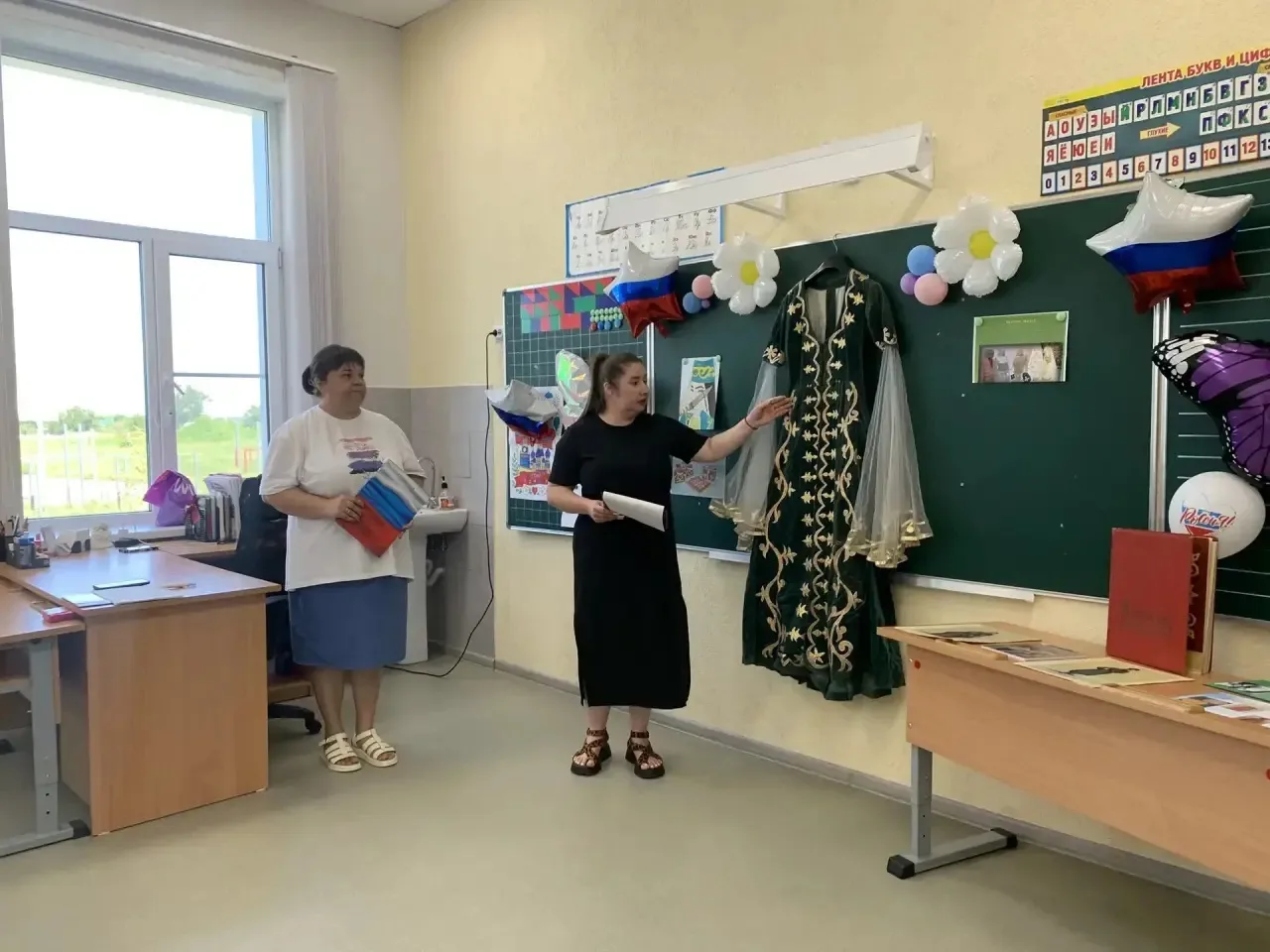 🔷23.06.2026 года, работники Саратовского отдела Еленовского СДК "Маяк" совместно с библиотекарем Ры