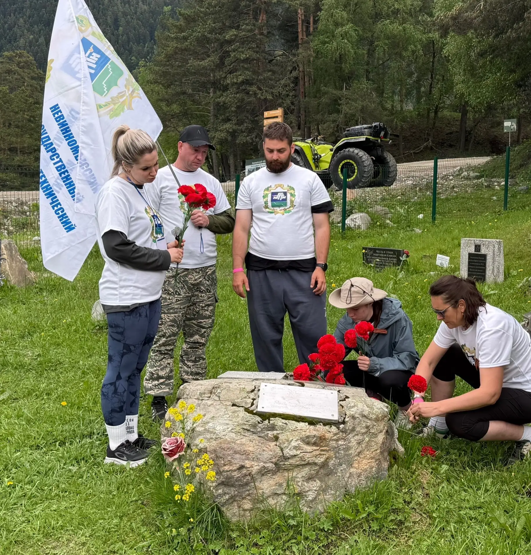 Как всё начиналось

Команда НГГТИ сейчас находится в Архызе, на XXII городском туристическом слёте «
