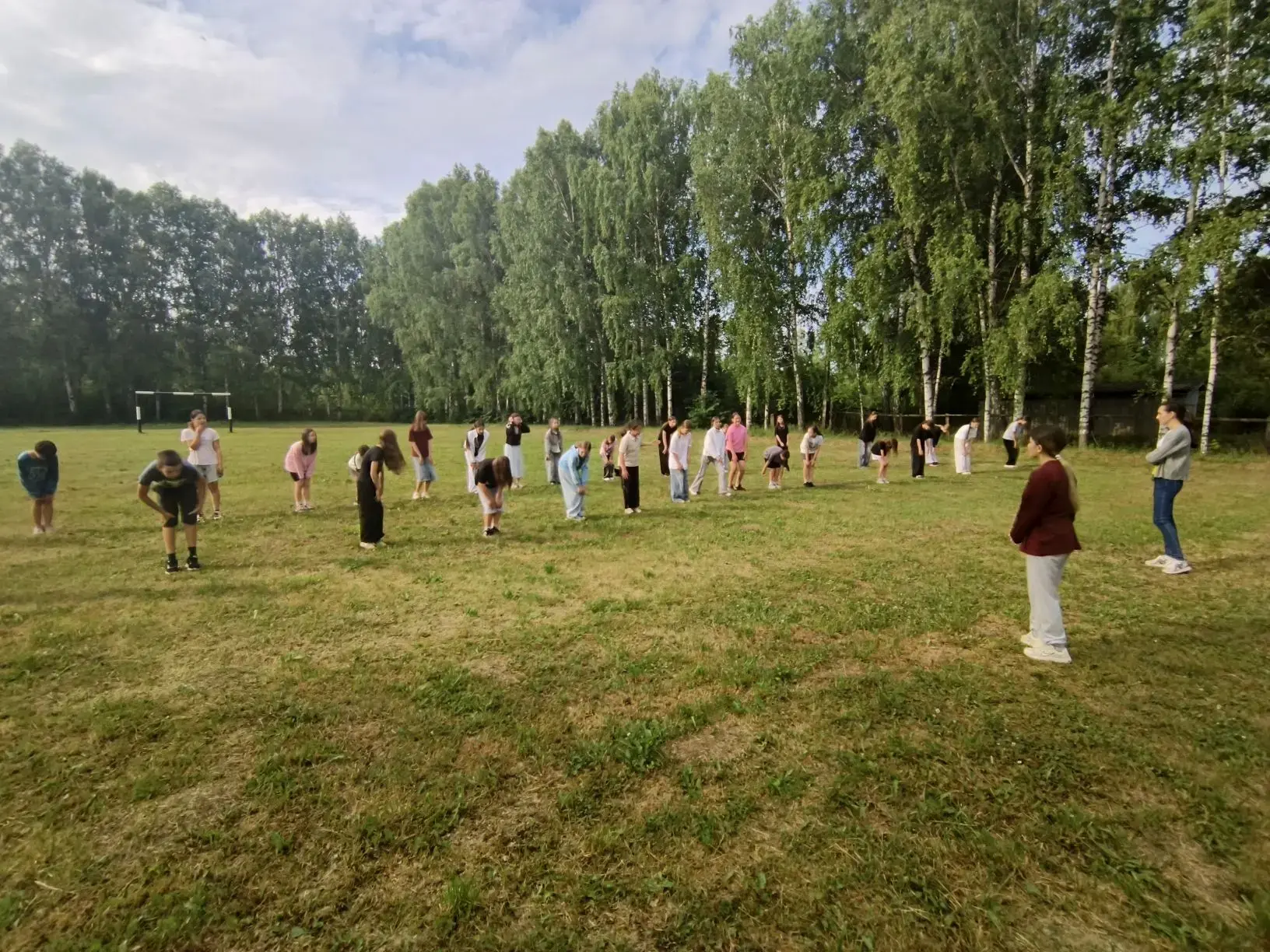 🇷🇺 Смена «Юный патриот». День 14 🇷🇺

☀️ Утро началось с бодрой зарядки на свежем воздухе! 🌞 Реб