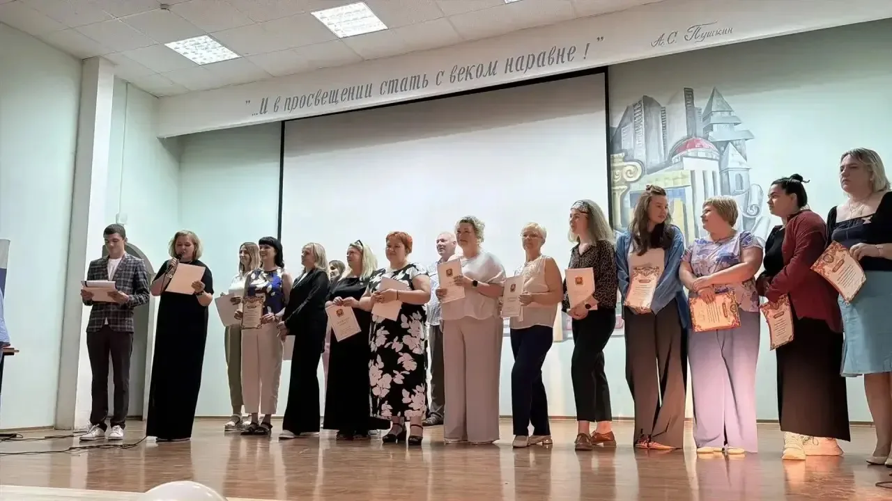 Спорт, творчество и профессионализм: в ЛКСАОТ прошёл «Остуденческий Олимп» 🇷🇺

В преддверии Дня Ро