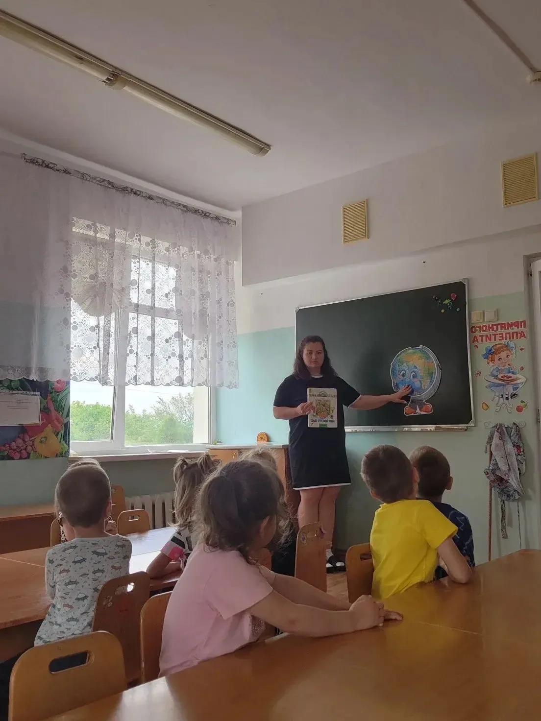 Воспитанники старше-подготовительной группы приняли участие во Всероссийской акция «День эколога в Р