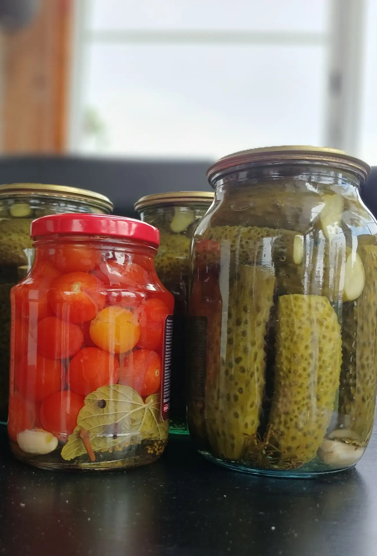 Обновим погребок! 🥒🍅

Вообще маринованные заготовки у нас не очень популярны. Но в отличии от варе