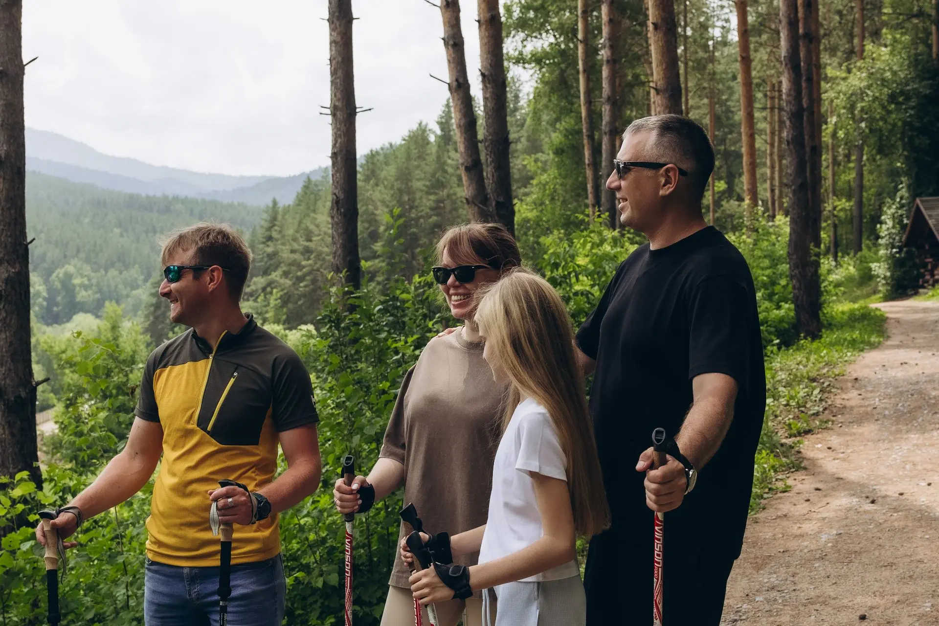 Лето, горы и идеальное кардио. Забываем про беговые дорожки! 🌲🏃‍♀️

Вы знали, что правильная прогу