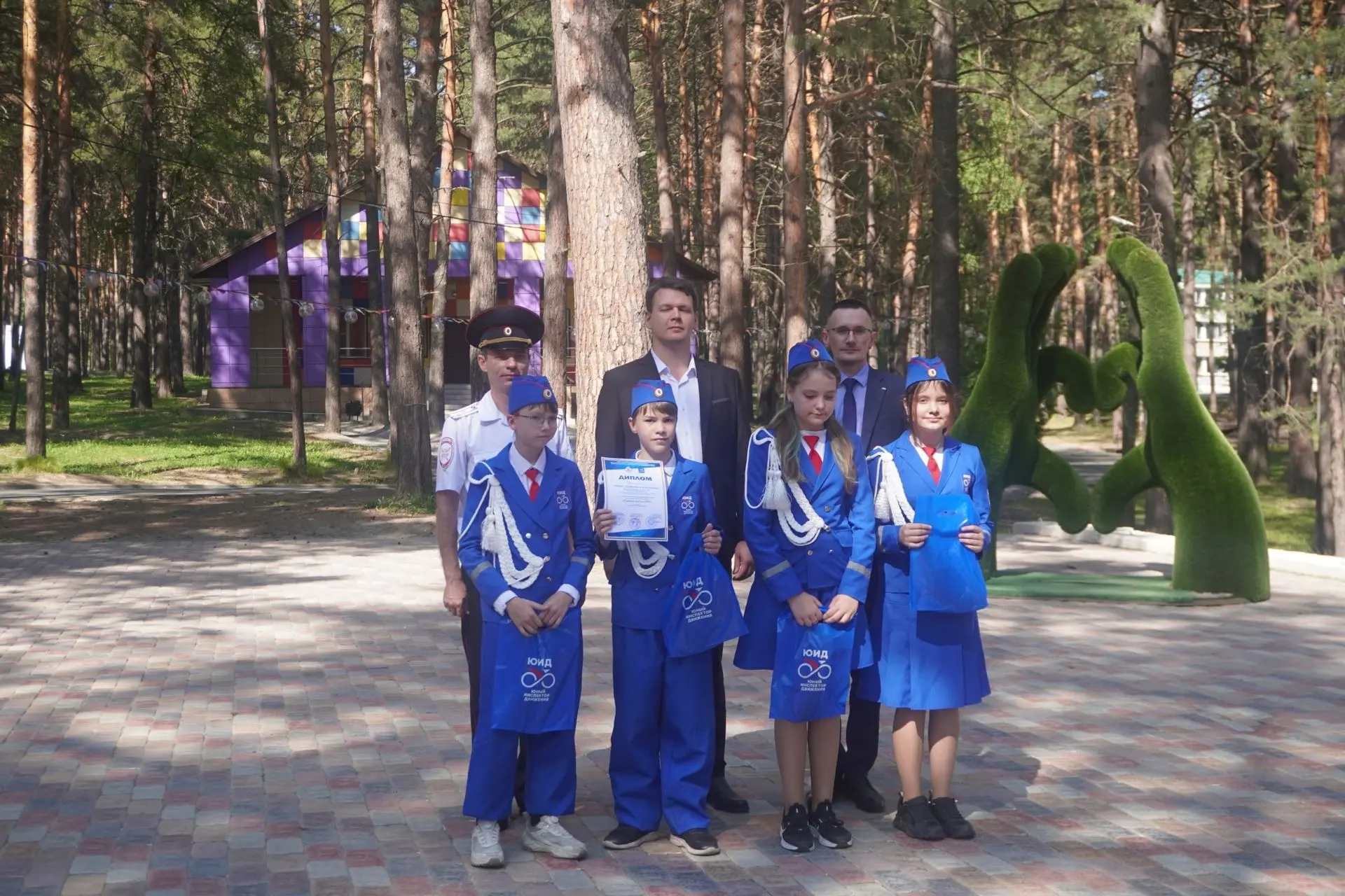 Десять дней на Главной дороге!

С 1 по 10 июня лицейский отряд ЮИД «Академия безопасности»  принял у