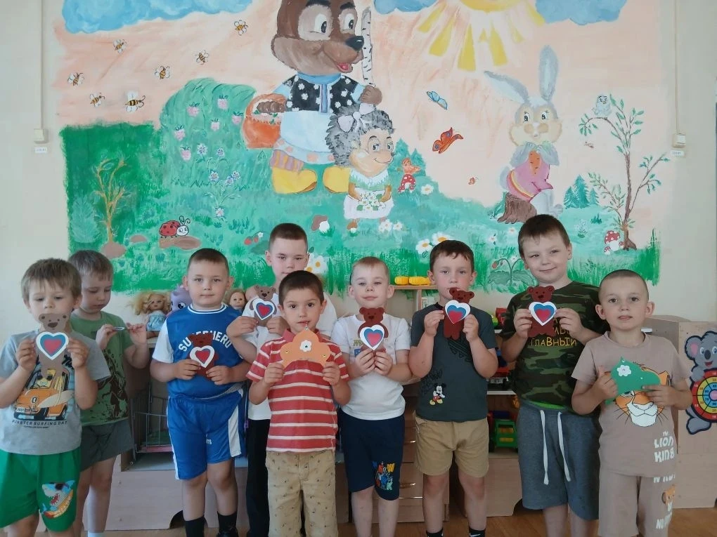🇷🇺 С Днём России, дорогие друзья! 🌞

12 июня наша страна отмечает один из самых главных и светлых